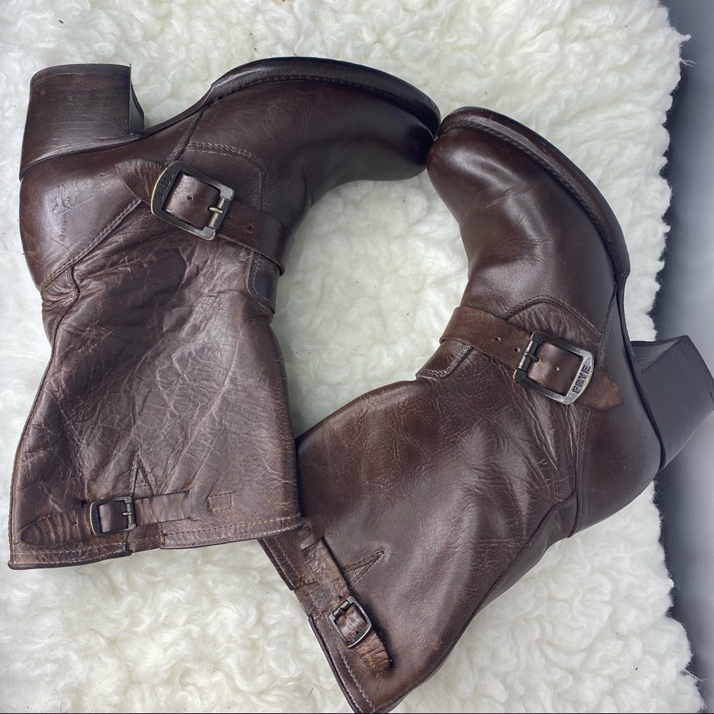 FRYE Vera Short Engineer Motocycle Harness Leather Brown Belted Boots  Size 7B - Picture 2 of 10